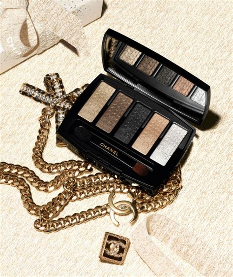 chanel make up look 2023|chanel holiday 2023 collection.